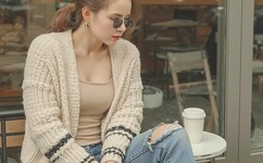 刮伦人妇A片国产